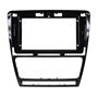 Obrázek z Redukce pro 10" autorádio Škoda Octavia 2008-2013, černá lesklá 