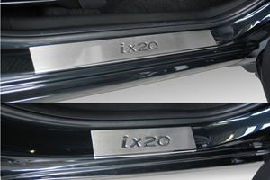Obrázek z Ochrana vnitrnich prahu Hyundai ix20 