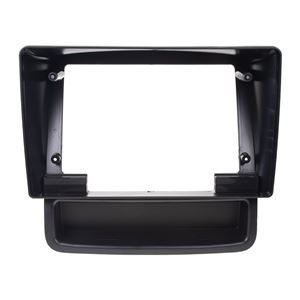 Obrázek z Redukce pro 10" autorádio Nissan Primastar 2010-, Opel Vivaro 2010-14, Renault Trafic 2011- 