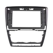 Obrázek Redukce pro 10" autorádio Škoda Octavia 2008-2013, černá matná