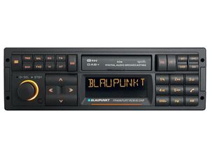 Obrázek z BLAUPUNKT Frankfurt RCM 82 DAB 